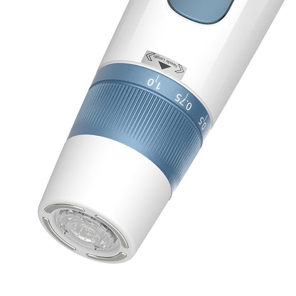 Närbild av HydraPen H5 med justeringsring för nåldjup, visande millimetermarkeringar och precisionsdesign för microneedling.